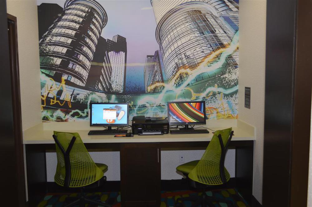Best Western Premier Ashton Suites - Willowbrook Houston Facilidades foto